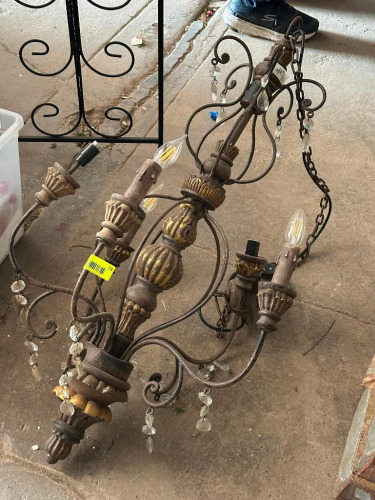 VINTAGE CHANDELIER