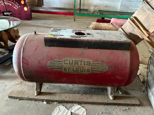 VINTAGE AIR TANK