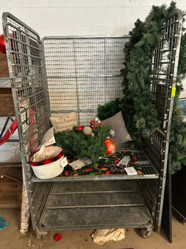 ROLLING CART WITH LARGE GROUP OF ASSORTED XMAS DECORATIONS