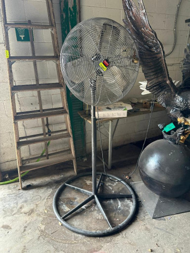 SHOP FAN
