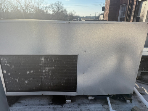 G AND D GLYCOL ROOF TOP COMMERCIAL CHILLER.
