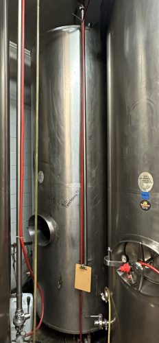 A 15 BBL VERTICAL STAINLESS STEEL FERMENTATION / CONDITIONING TANK