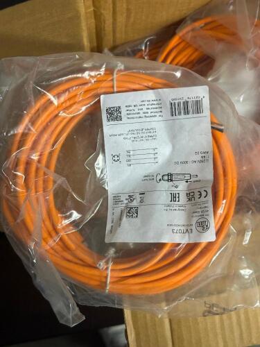 BOX OF ASSORTED ELECTRICAL CABLE