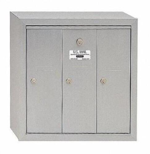 DESCRIPTION: (1) VERTICAL MAILBOX BRAND/MODEL: SALSBURY/3503ASU INFORMATION: ALUMINUM/3-DOORS RETAIL$: 401.79 SIZE: 19"H X 7-1/2"D X 18-3/4"W QTY: 1