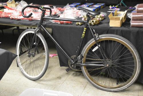 ADULT SINGLE SPEED ROAD BIKE