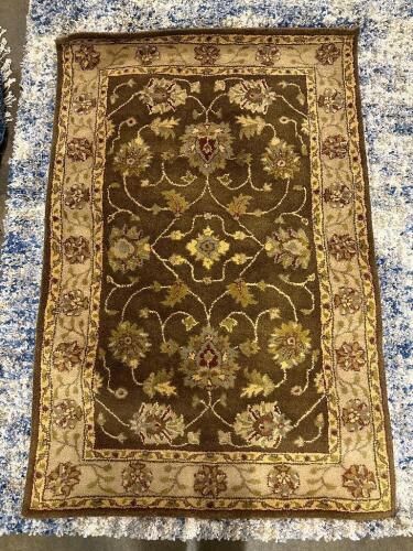 PREMIUM AREA RUG