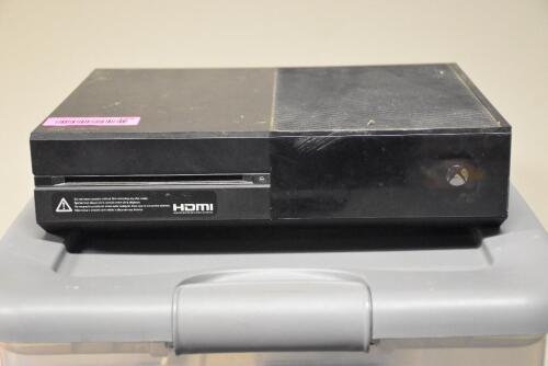 X BOX ONE GAME SYSTEM