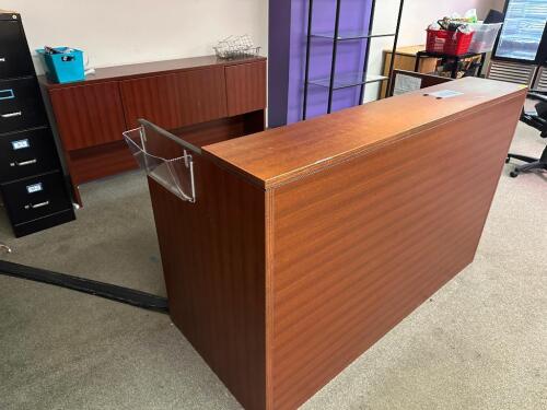 LAMINATE WOOD RECEPTION DESK W/ MATCHING CREDENZA, RETURN, AND BOOK SHELF.