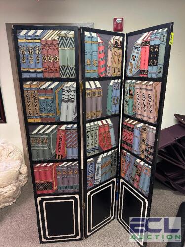 THREE PANEL FOLDING PARTITION.