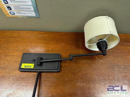WALL MOUNTED SWING ARM READING LIGHT