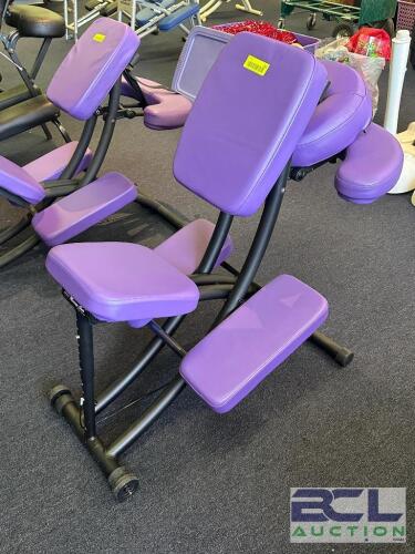 MASSAGE CHAIR
