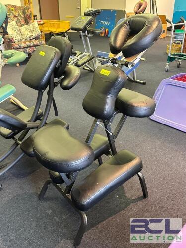MASSAGE CHAIR