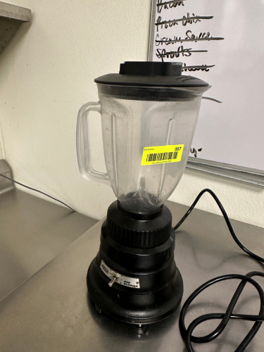 WARING HOUSE HOLD BLENDER