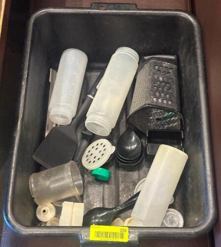 ASSORTED UTENSILS AND SMALLWARE