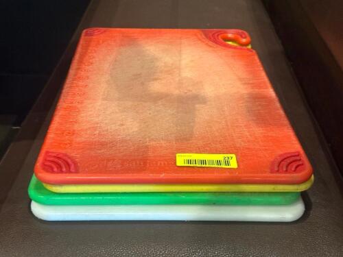 (4) - CUTTING BOARDS