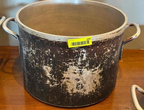 STOCK POT
