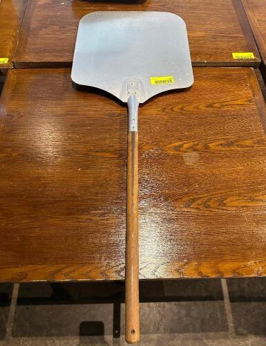 PIZZA PEEL