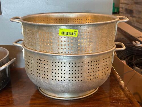 (2) - COLANDERS