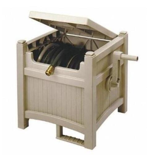 DESCRIPTION: (1) GARDEN HOSE REEL BRAND/MODEL: SUNCAST/PHH100D INFORMATION: TAN/MAX PRESSURE: 150 PSI RETAIL$: 63.11 SIZE: 16"H X 15-1/2"L X 21"W [HOS