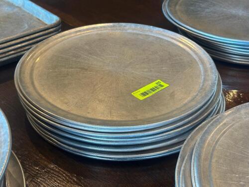 (10) - PIZZA PANS