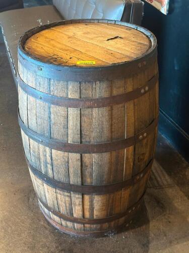 WISKEY BARREL TABLE