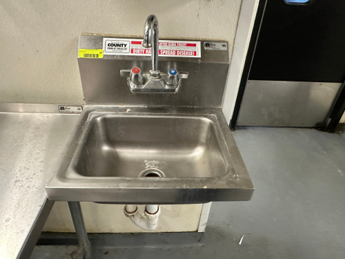 WALL MOUNTED STAINLESS HAND SINK