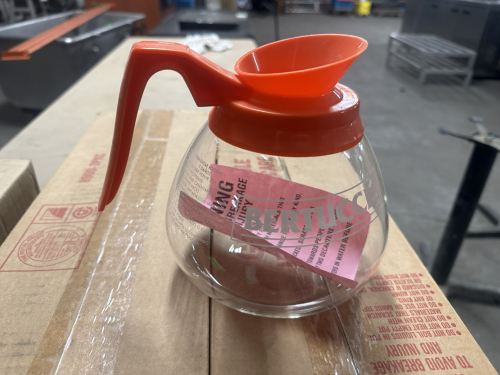 (6) DECAFE GLASS CARAFES. ( NEW )