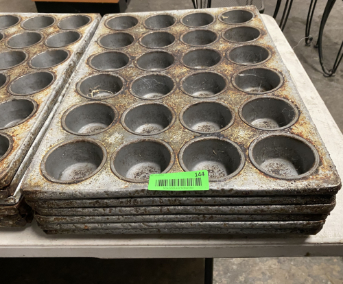 (6) 24 GROUP MUFFIN PANS