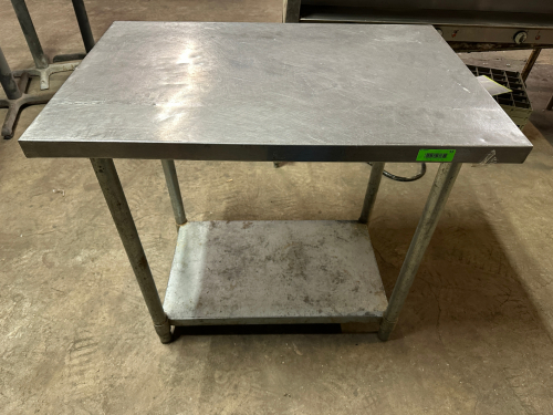 36" X 24" STAINLESS TABLE