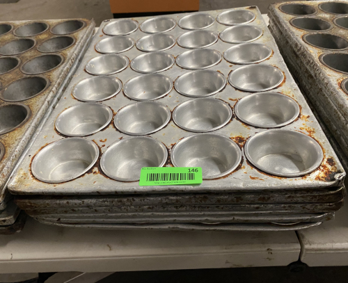 (6) 24 GROUP MUFFIN PANS