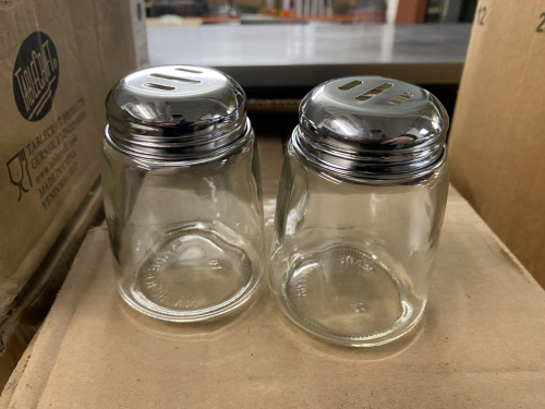 (12) TABLE CRAFT GLASS PEPPER AND CHEESE SHAKERS