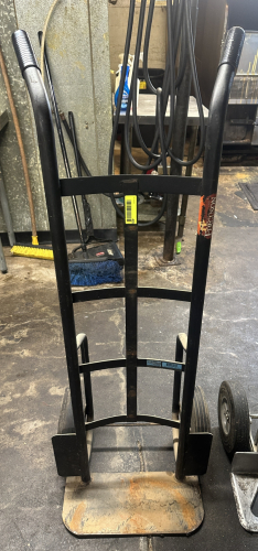 TWO WHEEL HAND TRUCK