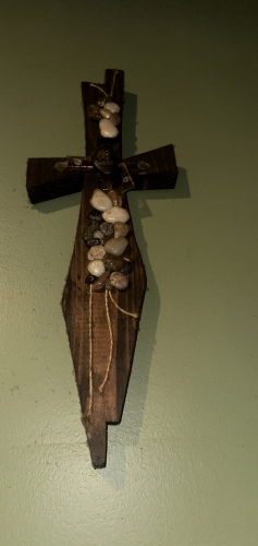 WOODEN CROSS W/ SEA SHELLS AND ROCKS