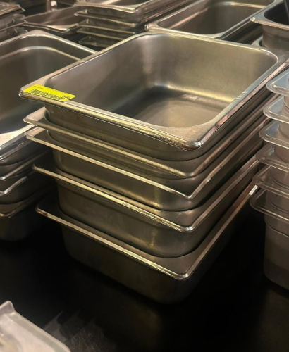 (5) HALF SIZE STAINLESS INSERTS