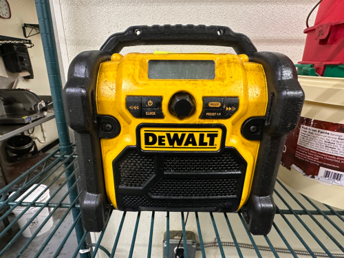 DEWALT JOBSITE RADIO