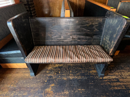 40" WOODEN CHURCH PEW BENCH SEAT.