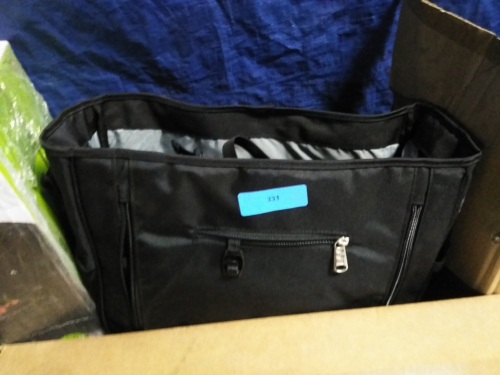 (1) DIAPER BAG