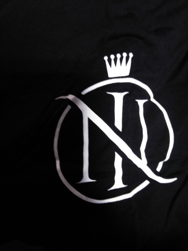(5) T SHIRTS