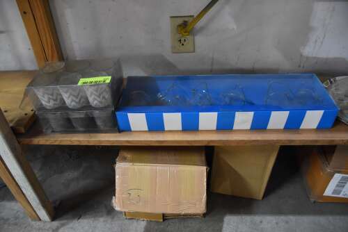 (3) - ASSORTED TABLE ACCENT D&Eacute;COR ITEMS