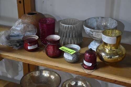 (10) - ASSORTED TABLE ACCENT D&Eacute;COR ITEMS
