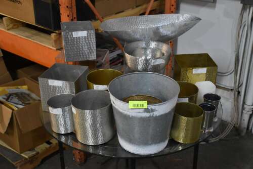 (15) - ASSORTED PLANTERS
