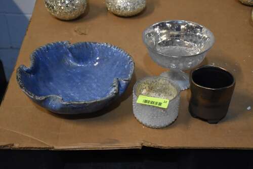 (4) - ASSORTED POTTERY PIECES