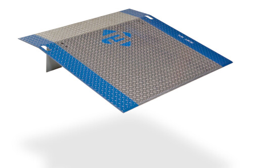 (1) ALUMINUM DOCK PLATE