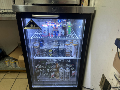 GLASS DOOR MERCHANDISER COOLER.