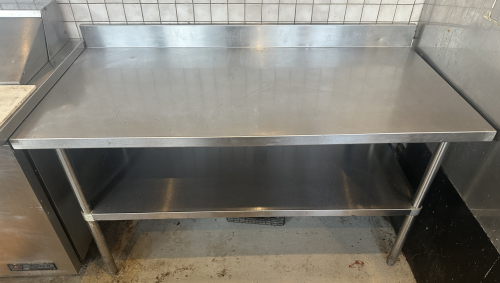 48" X 30" STAINLESS TABLE W/ 4" BACK SPLASH