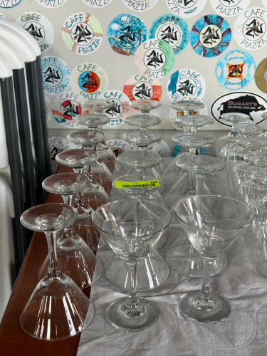 (16) MARTINI GLASSES
