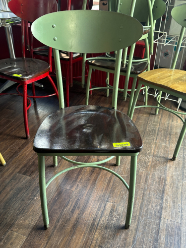 (5) WOODEN CHAIRS ( OLIVE GREEN)