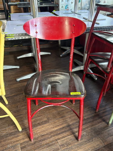 (5) WOODEN CHAIRS ( RED )