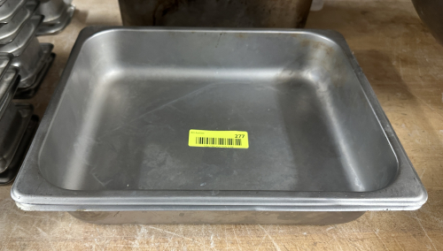 (2) 1/2 SIZE STAINLESS INSERTS