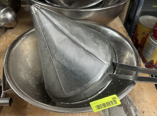 STAINLESS COLANDERS AND CHINA CAP.